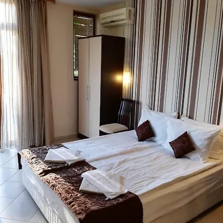 Studio In Laguna Beach * Szozopol